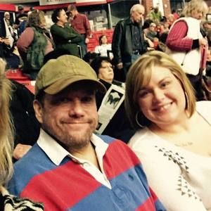 Meet your Posher, Abby